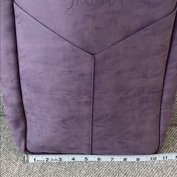 JAFRA Chic Plum Tote with Tan Straps - Picture 11 of 16